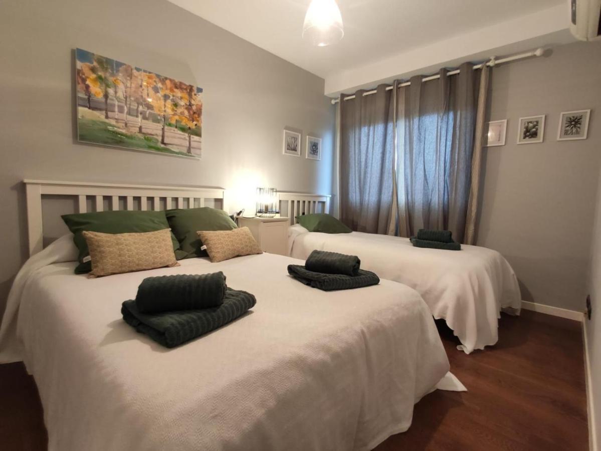 Byhouse Atico Matias Lopez Apartment Sarria Luaran gambar