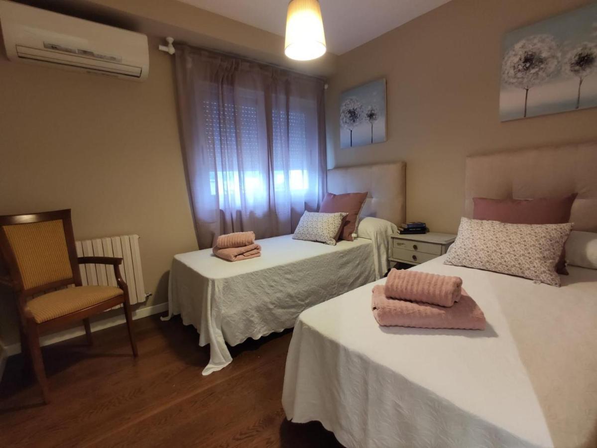 Byhouse Atico Matias Lopez Apartment Sarria Luaran gambar